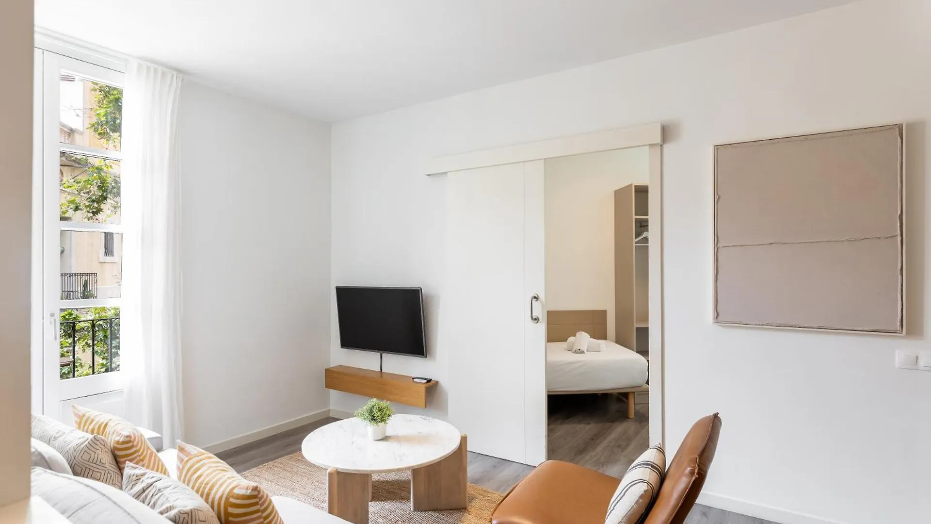 Deco Apartments Barcelona-Sants 0*, Barcelona
