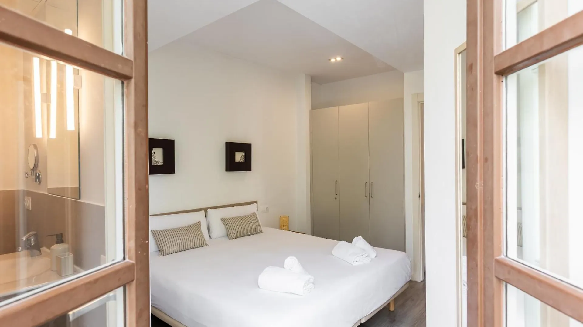 Deco Apartments Barcelona-Sants  Barcelona