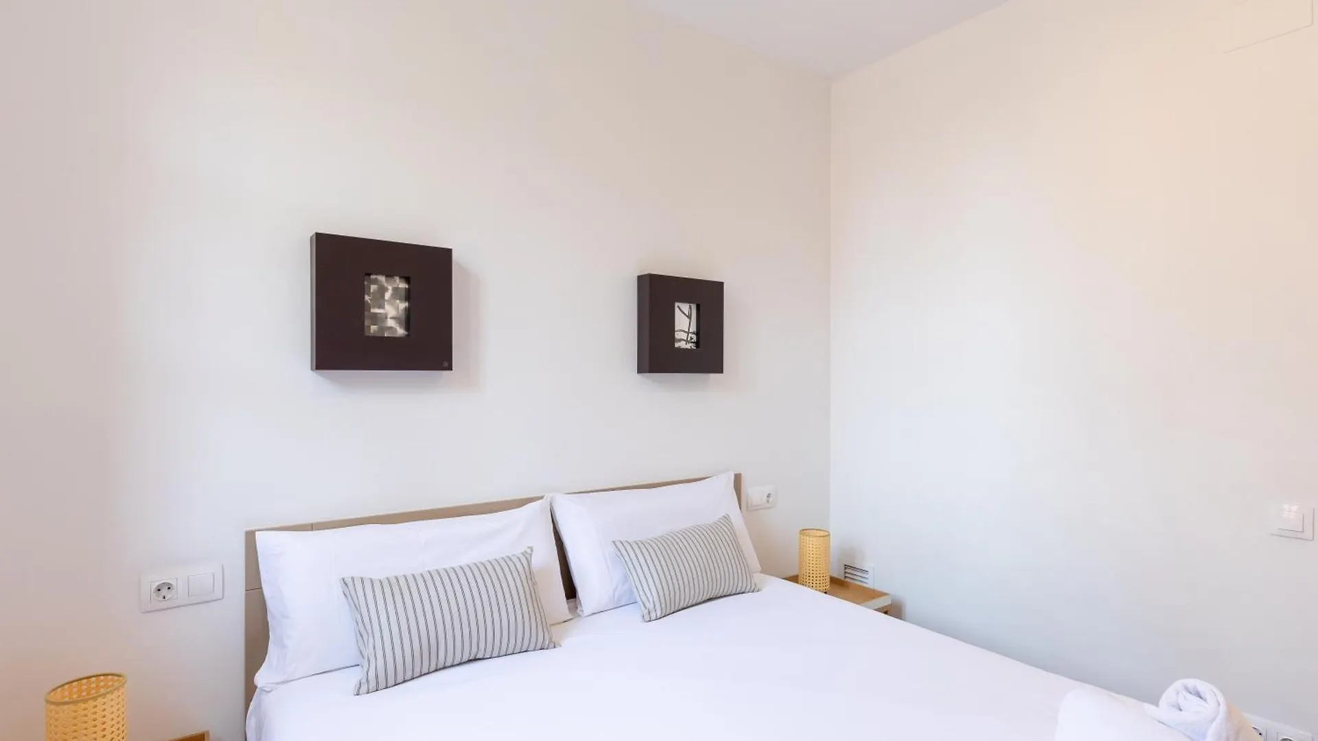 Deco Apartments Barcelona-Sants  Barcellona